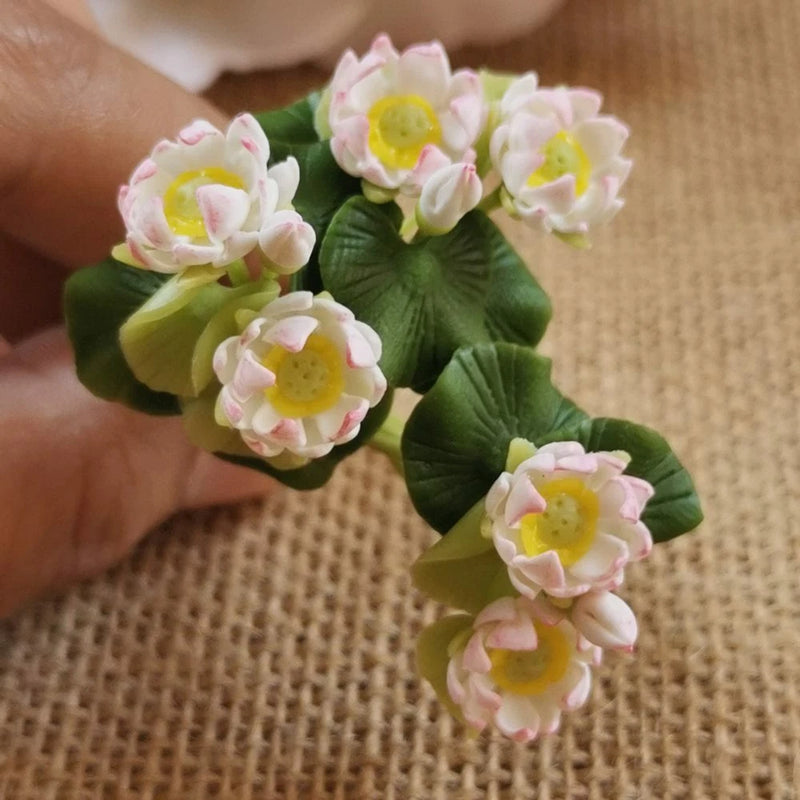 Lotus 3 Bunches White Water Flower Miniature Dollhouse Thai Lotus Flowers Decor Lily