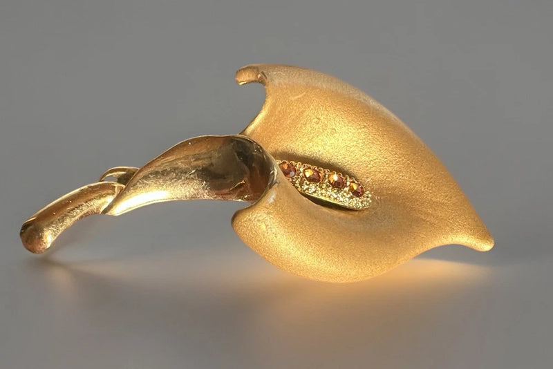 Vintage Lily  Brooch Satin Goldtone  Red Stone Interior High End 2-1/2 In Lily