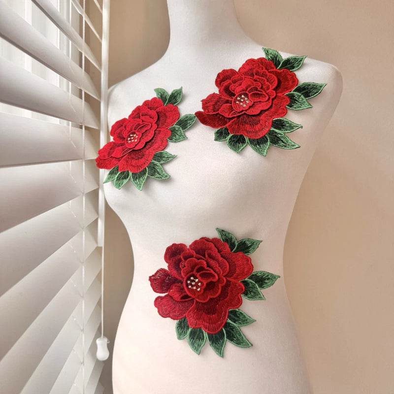 3D red rose applique glue-on patch set with green leaf embroidery