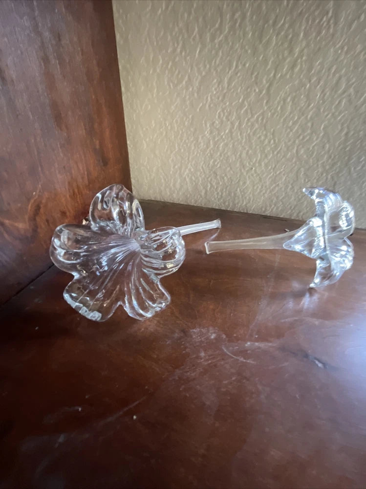 2 Vintage Handblown Clear Glass Lily Flower Figurines Lily