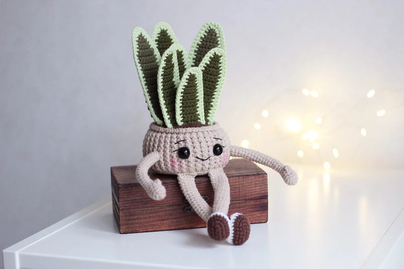 Handmade Crochet Cotton Pot with Snake Plant Ð Amigurumi Soft Plant Ð Cute Home Green Plant