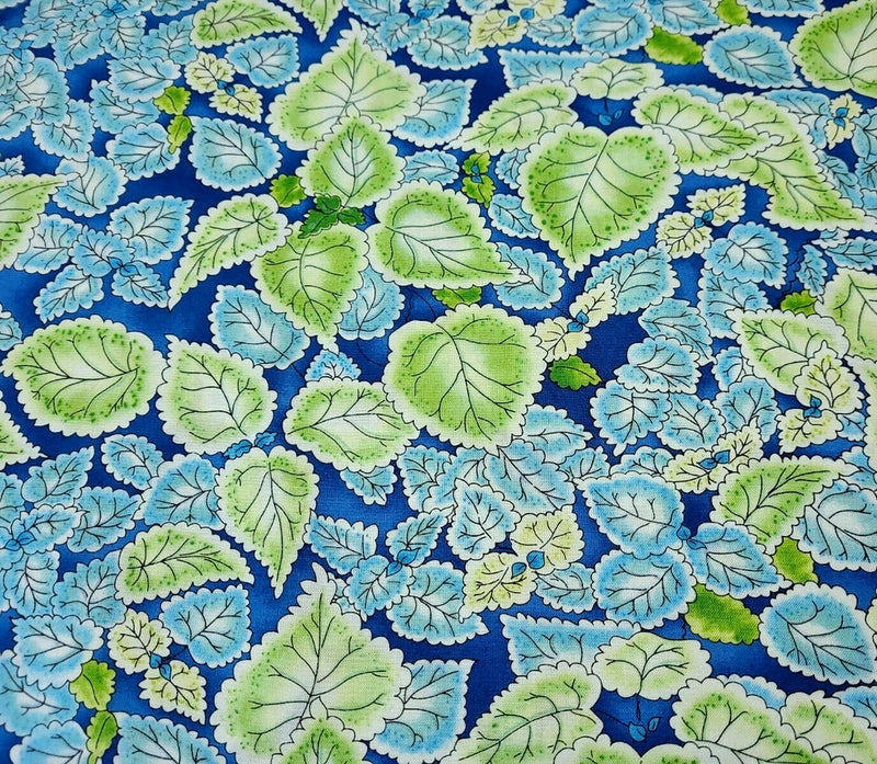 Paradise BTY Susie Robbins Quilting Treasures Blue Green Leaves Floral Blue Flowering Plants