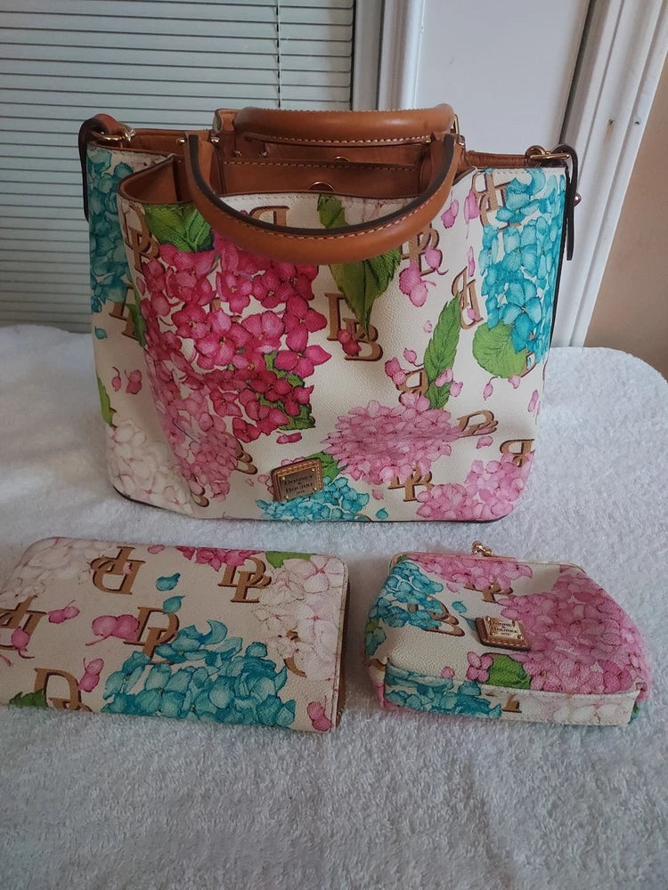 DOONEY  & BOURKE __HYDRANGEA__ MONOGRAM__ CREAM __FLORAL 3)__ PIECE SET Hydrangea